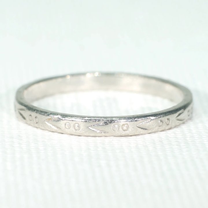 Antique Art Deco Platinum Faceted Wedding Band Ring 8.75