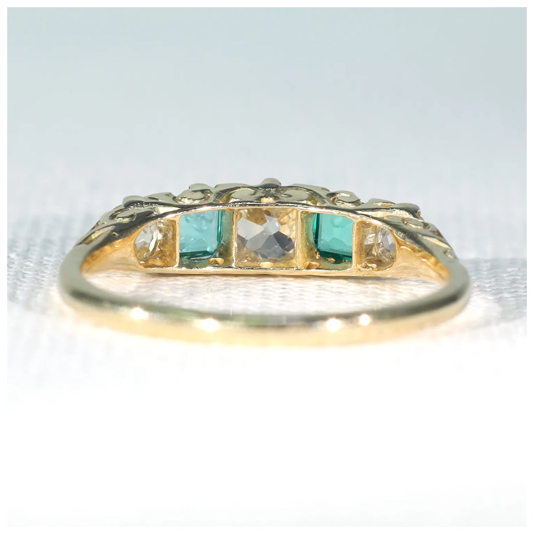 Antique Victorian Emerald Diamond Ring 18k Gold