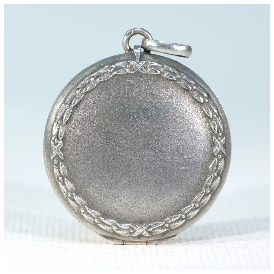 Antique Wreath Motif Silver Locket Round