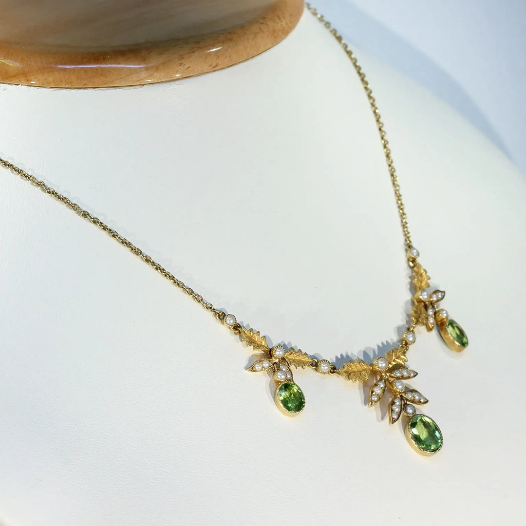 Edwardian 15k Gold Peridot Pearl Necklace Leaf Motif