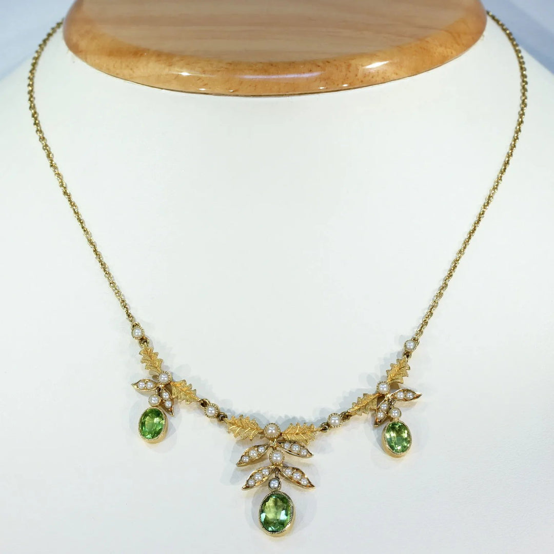 Edwardian 15k Gold Peridot Pearl Necklace Leaf Motif