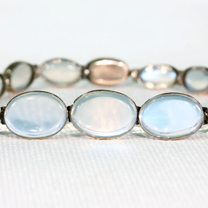 Edwardian Gold Moonstone Bracelet