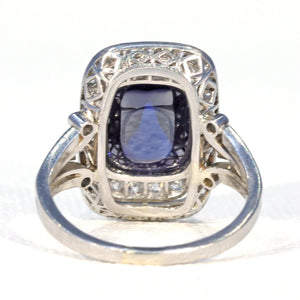 Fantastic Art Deco Sapphire Diamond Ring in Platinum