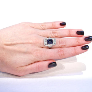 Fantastic Art Deco Sapphire Diamond Ring in Platinum