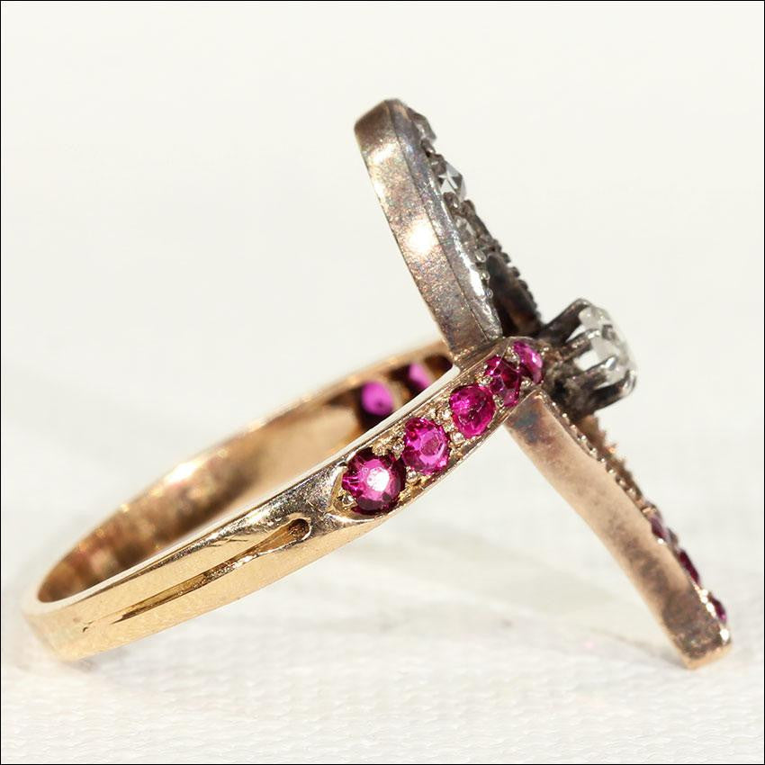 Antique Ruby and Diamond Art Nouveau Ring in 18k Gold