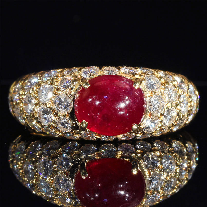 Vintage Cabochon Ruby and Diamond Ring in 18k Gold