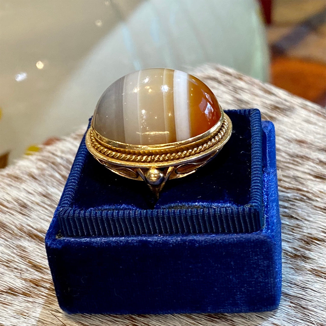 High Domed Banded Agate Ring Carneilian 18k Gold