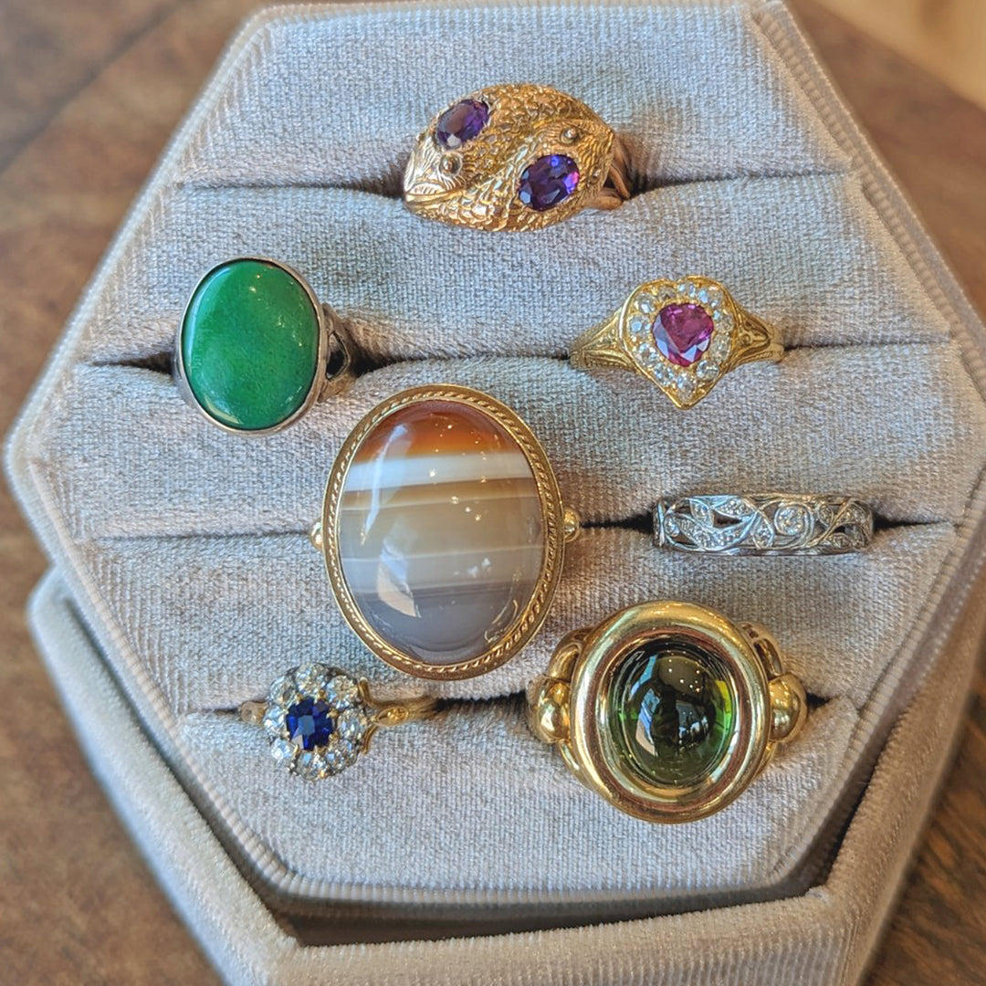 High Domed Banded Agate Ring Carneilian 18k Gold