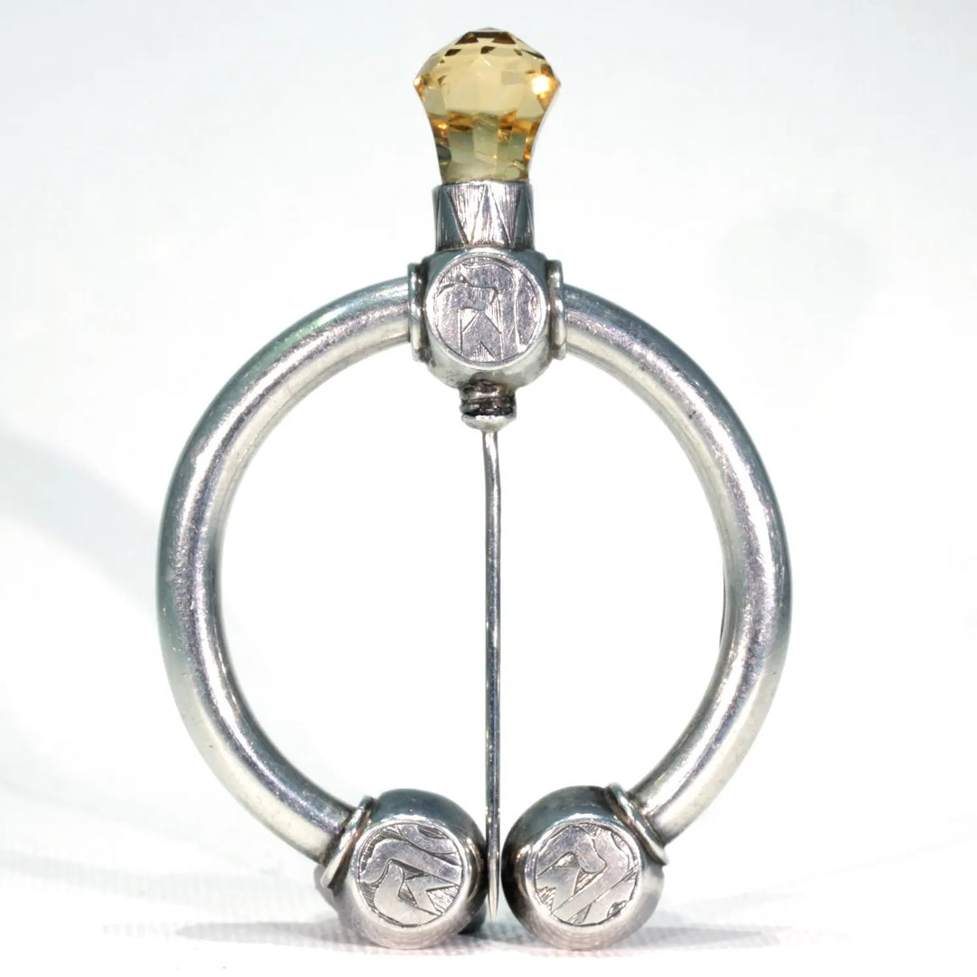 Silver Victorian Scottish Penannular Agate Citrine Brooch Pin