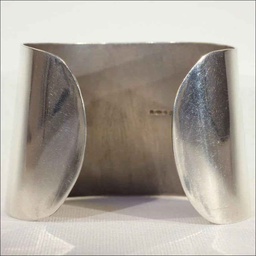 Stunning Large Vintage Sterling Silver and Agate Cuff Bracelet