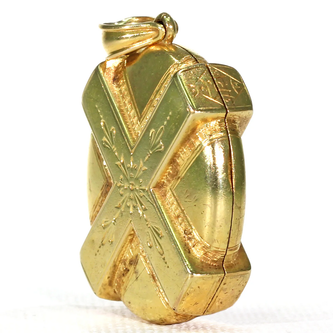 Unusual English Victorian 15k Gold Locket Pendant