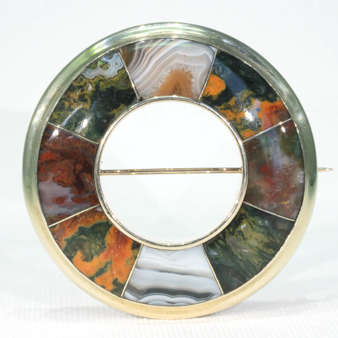 Victorian Gold Agate Scottish Circle Brooch Kilt Pin Badge