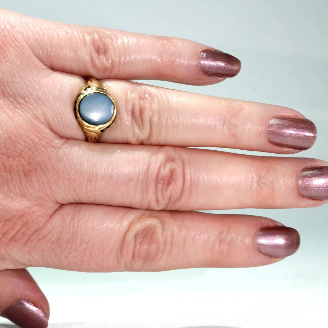 Victorian Sardonyx Memorial Ring 18k Gold In Memory Of