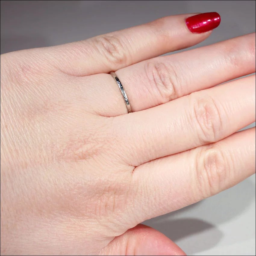 Vintage 18k Gold Light Thin Band Engraved and Inscribed Circa 1937