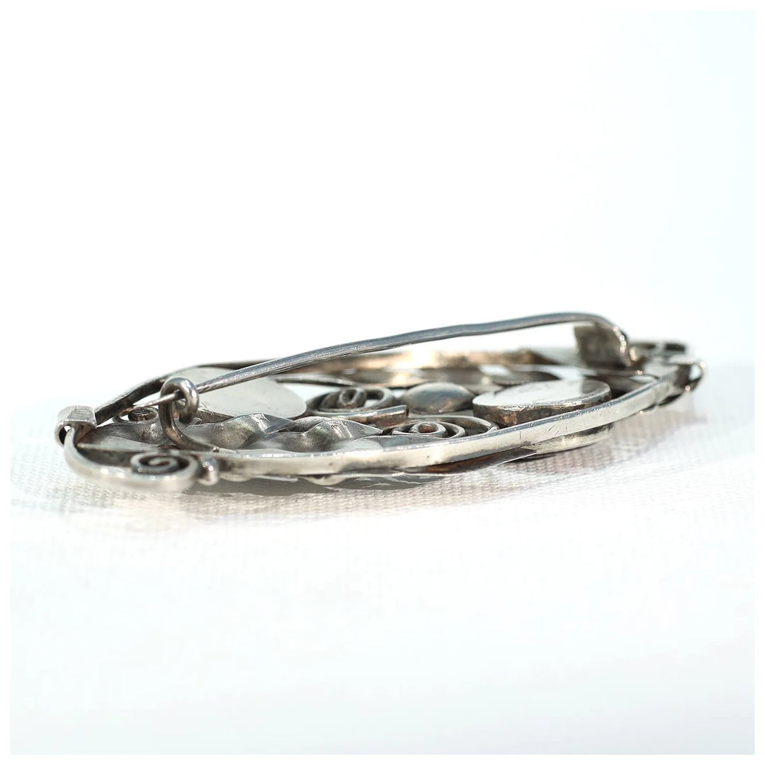 Vintage 1960s Silver Mother of Pearl Brooch
