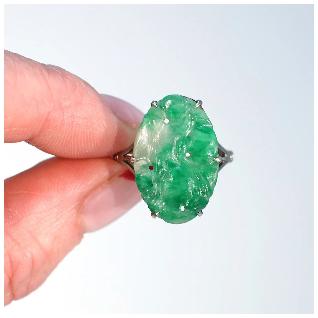 Vintage Art Deco Jade 9k White Gold Ring