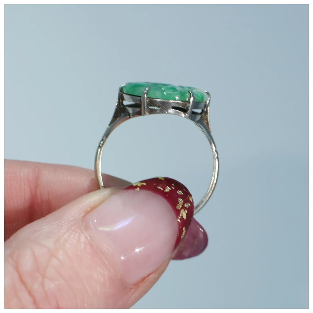 Vintage Art Deco Jade 9k White Gold Ring