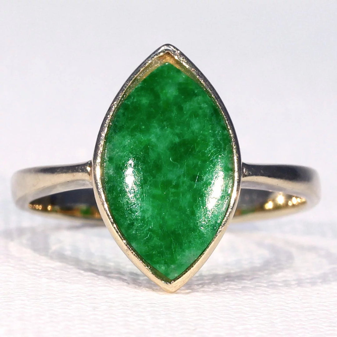 Vintage 14k Gold Jade Ring