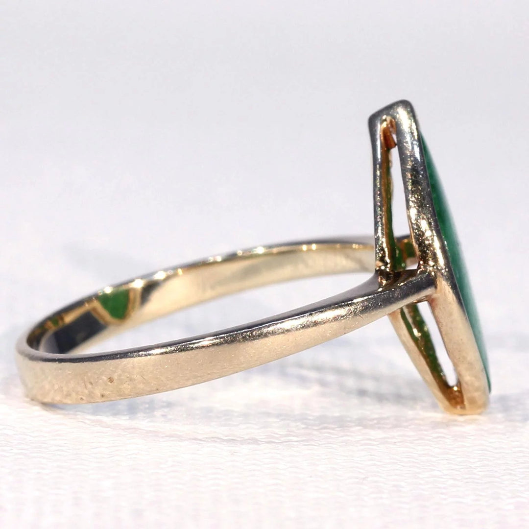 Vintage 14k Gold Jade Ring