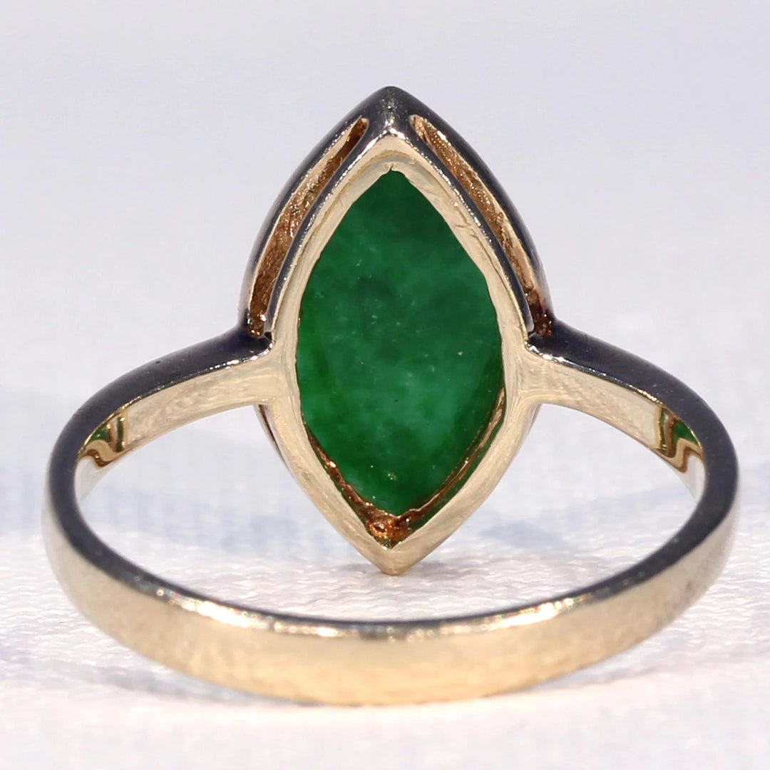 Vintage 14k Gold Jade Ring