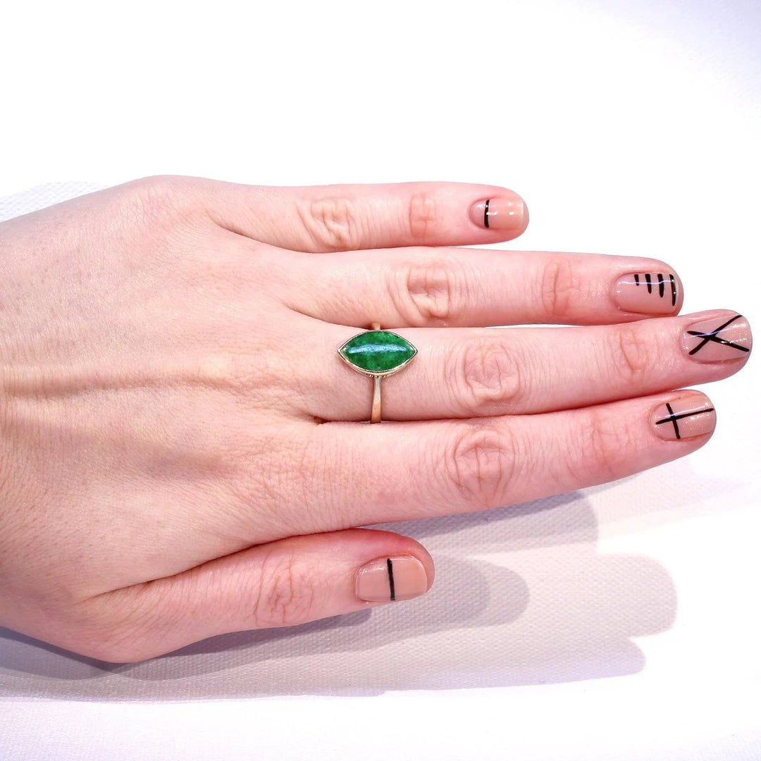 Vintage 14k Gold Jade Ring