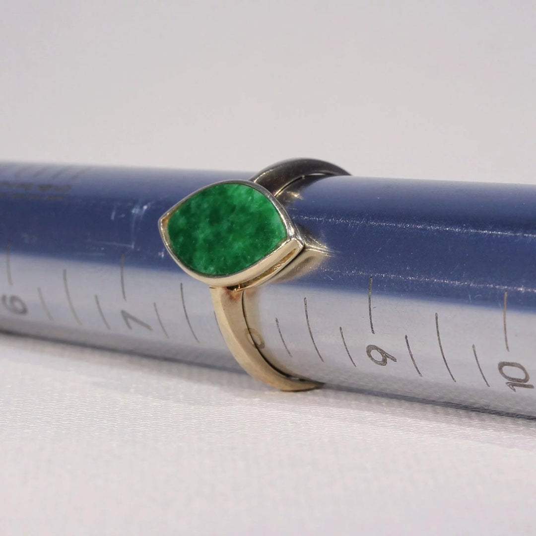 Vintage 14k Gold Jade Ring