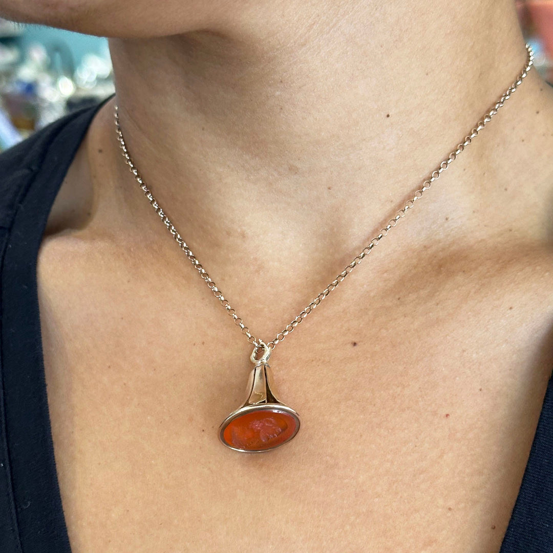 Victorian Gold Carnelian Shakespeare Seal Fob c.1870
