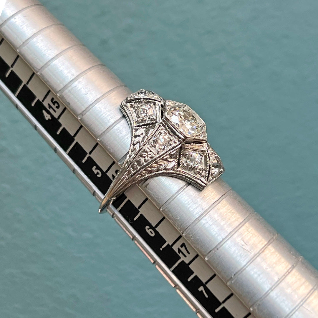 Art Deco Platinum Diamond Ring, 1920s