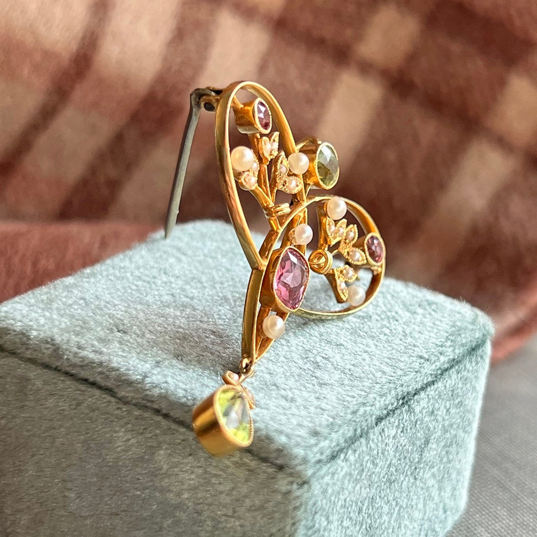 Side view antique suffragette brooch pendant 15k gold setting