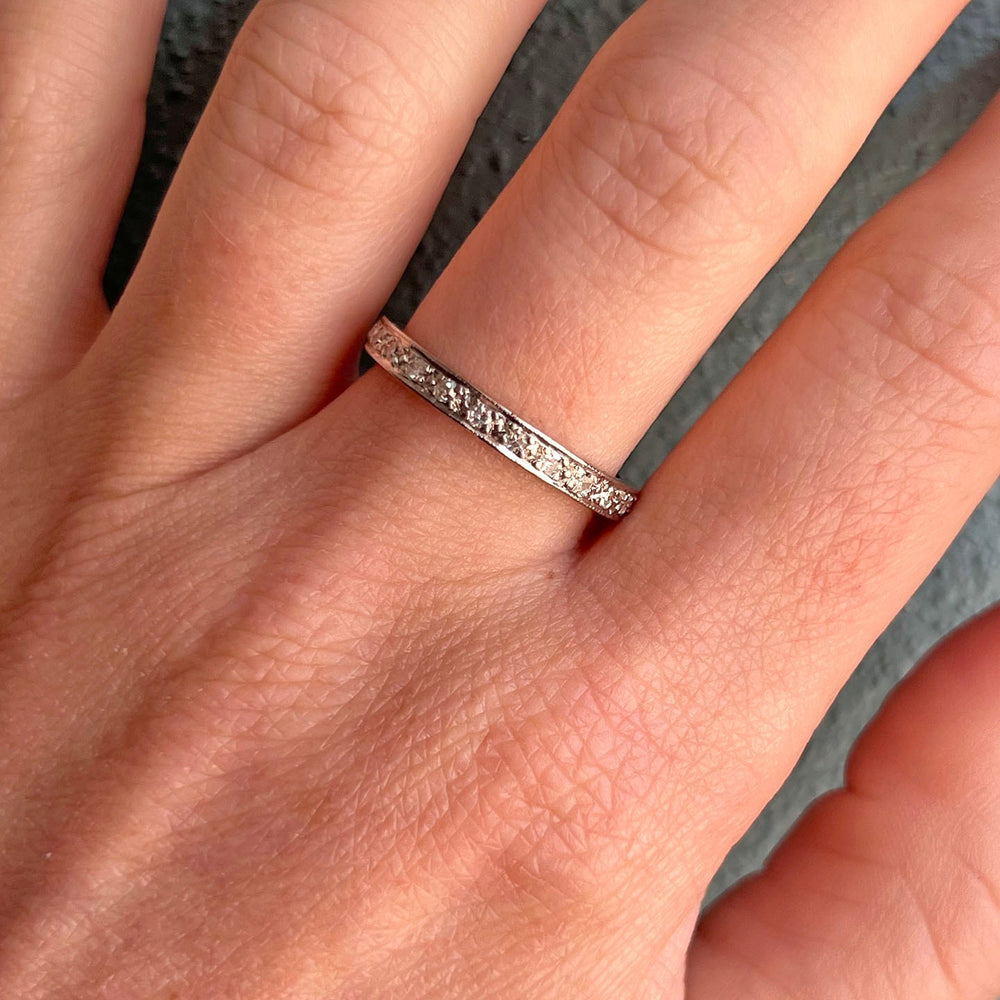 Antique Art Deco Diamond Eternity Band in Platinum, c. 1920