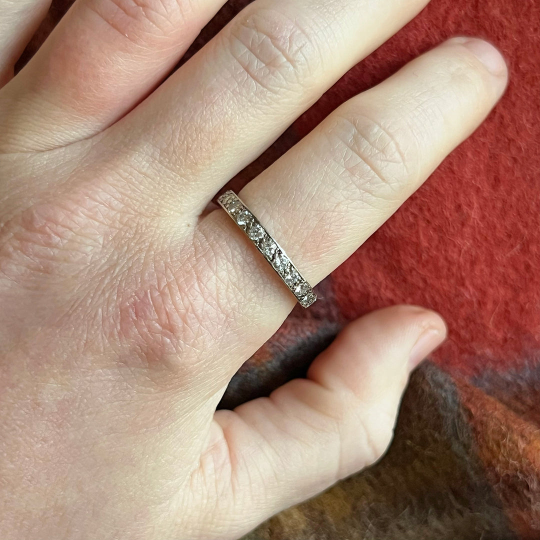 Antique Art Deco Eternity Band Platinum Diamond, c.1920