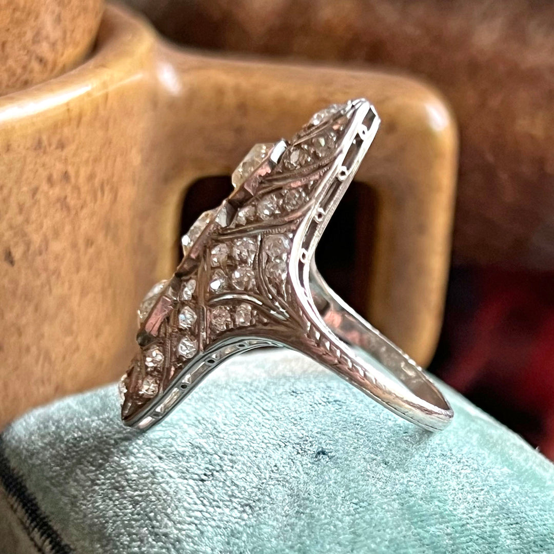 Antique Art Deco Ring Diamond Filigree Platinum c.1920