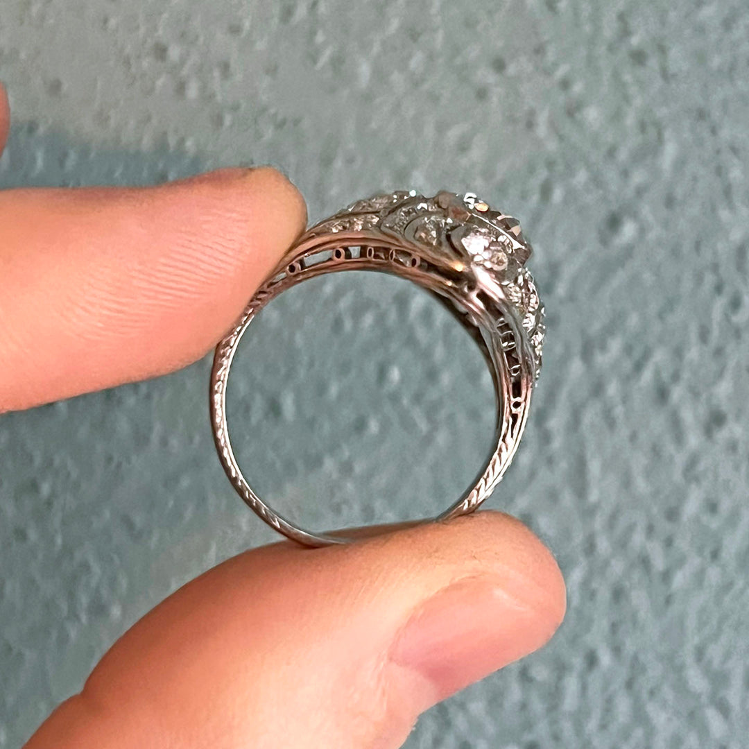 Antique Art Deco Ring Diamond Filigree Platinum c.1920