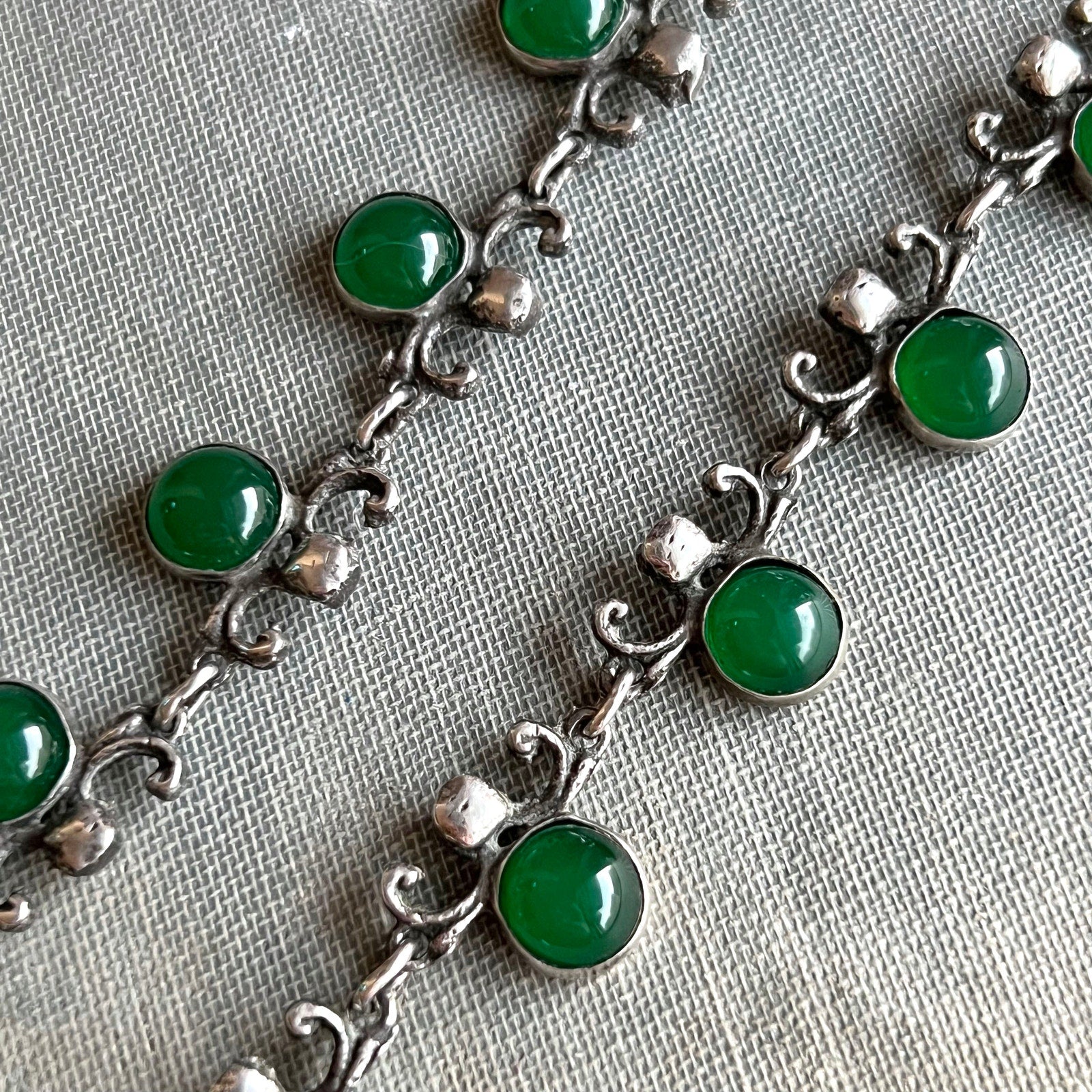 Antique Art Nouveau Silver Green Glass Necklace, Foliate Link Design