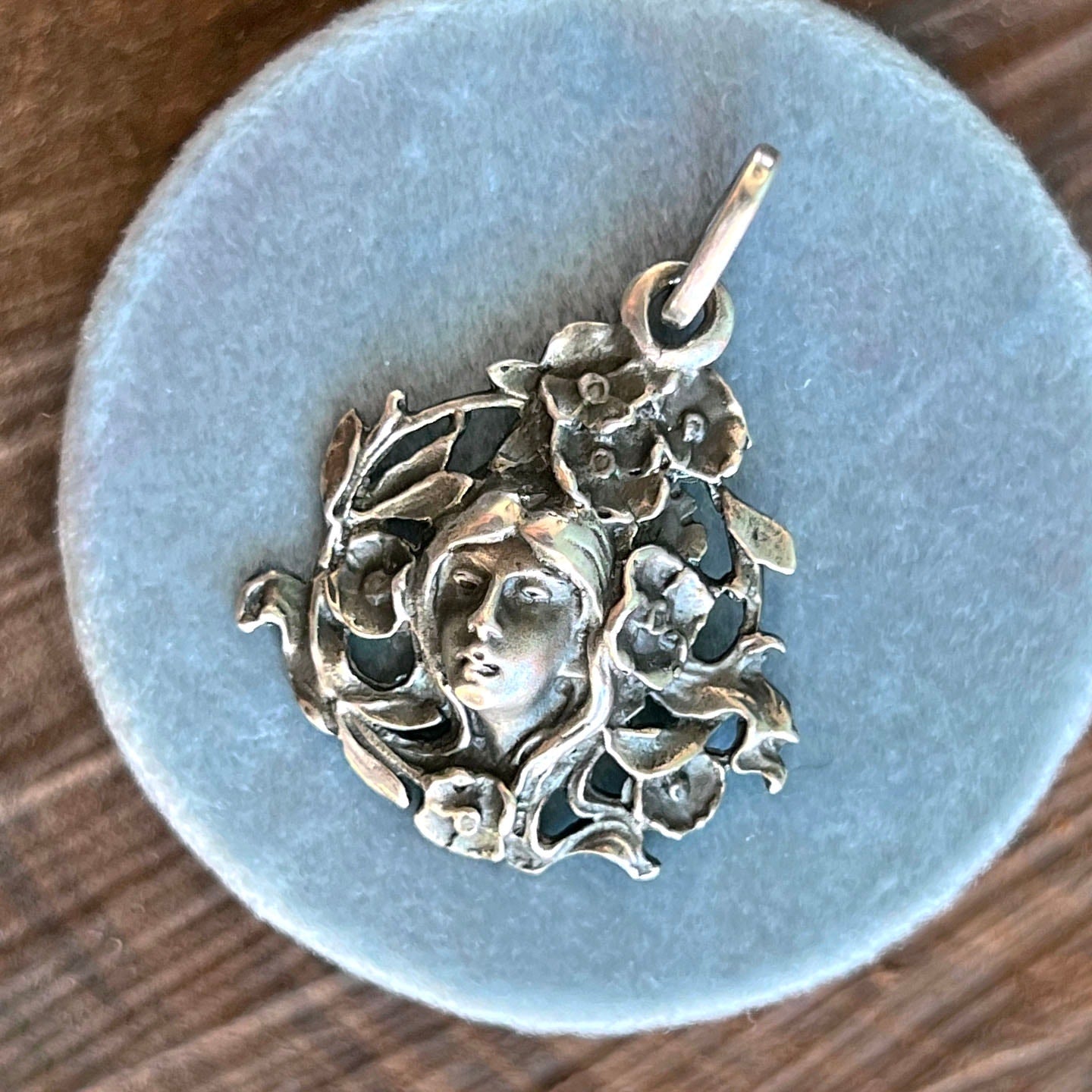 Antique_Art_Nouveau_Sterling_S