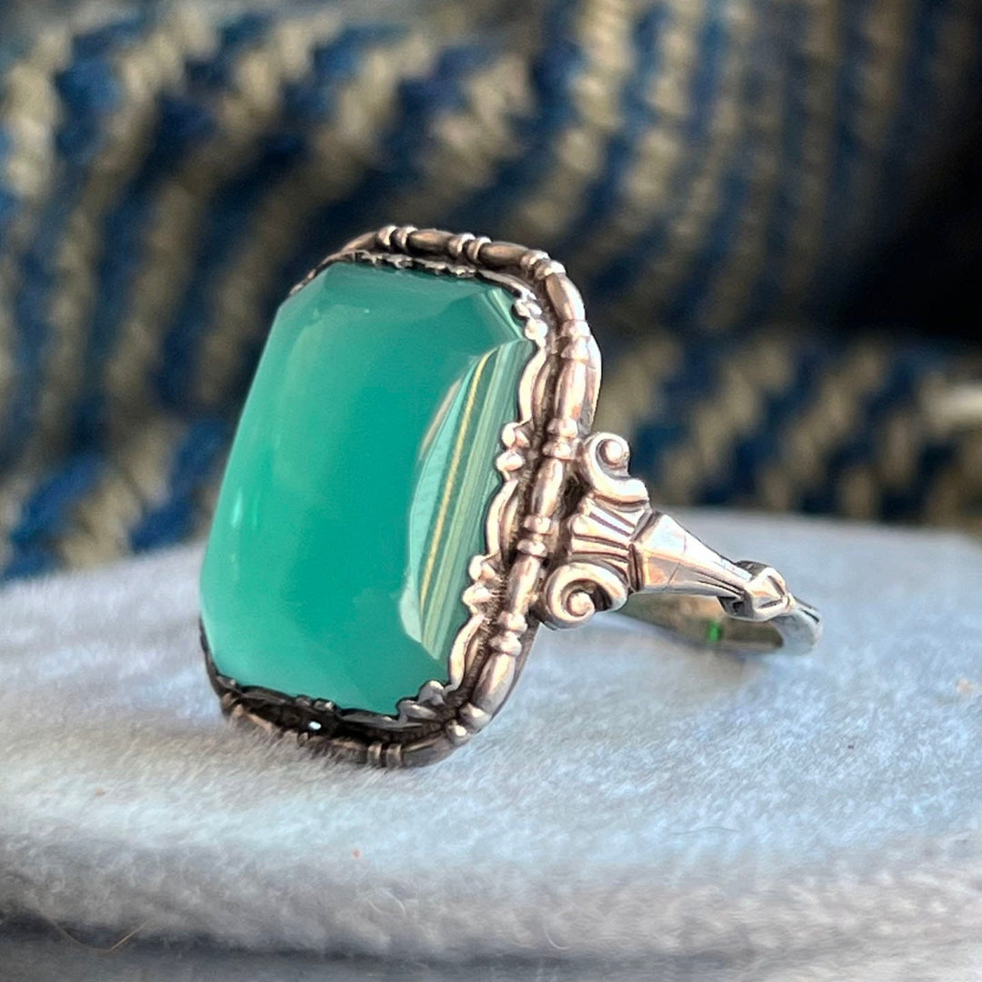 Antique Arts and Crafts Silver Green Chalcedony Ring c. 1910 Rectangular Cushion Chalcedony Ring Size 6.5