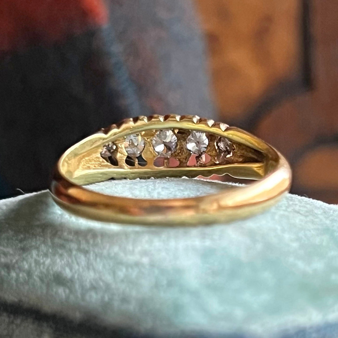 Antique Edwardian 18 Karat Gold Five Stone Diamond Ring, Chester c.1910, English Diamond Ring