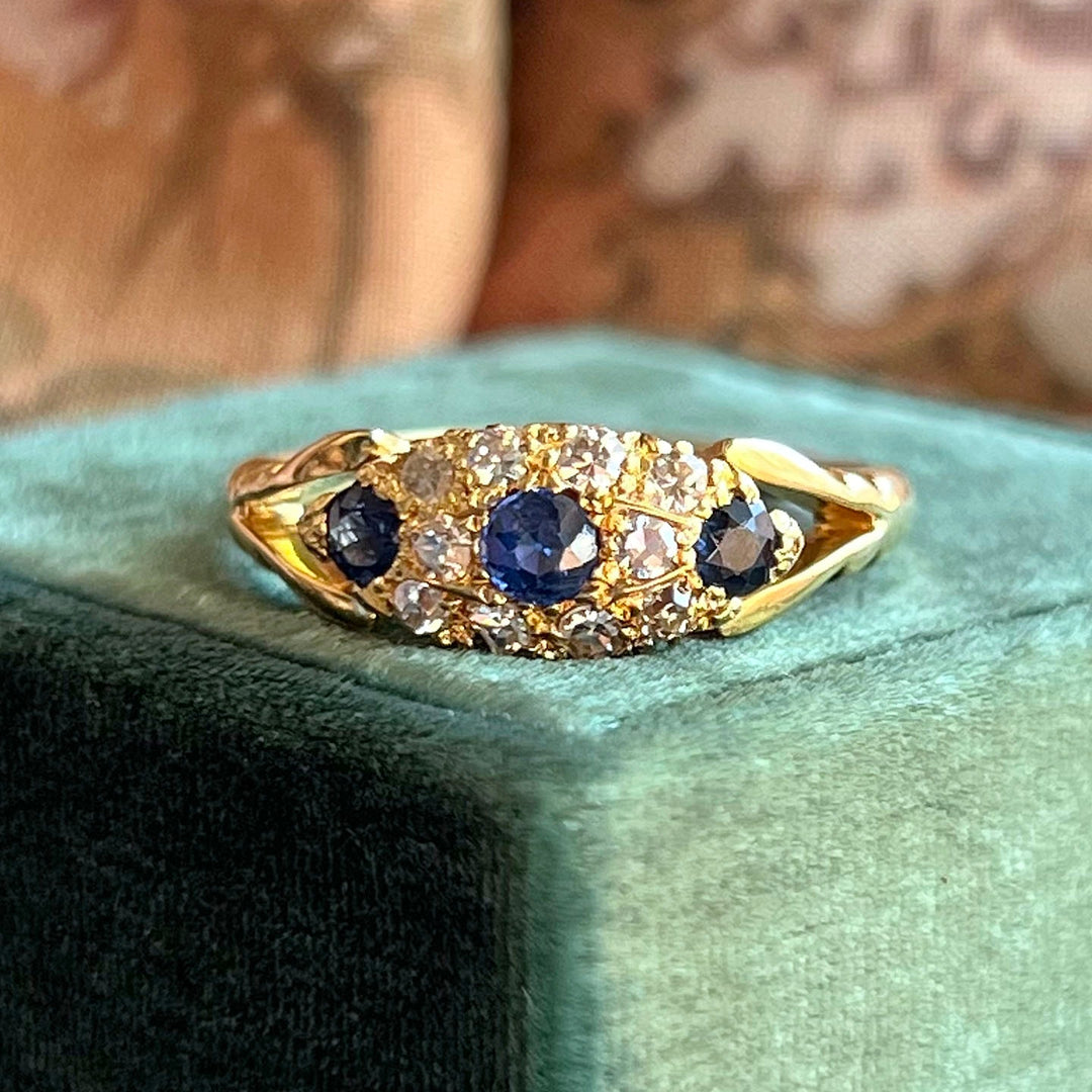 Antique Edwardian 18 karat gold sapphire and diamond boat ring circa 1900
