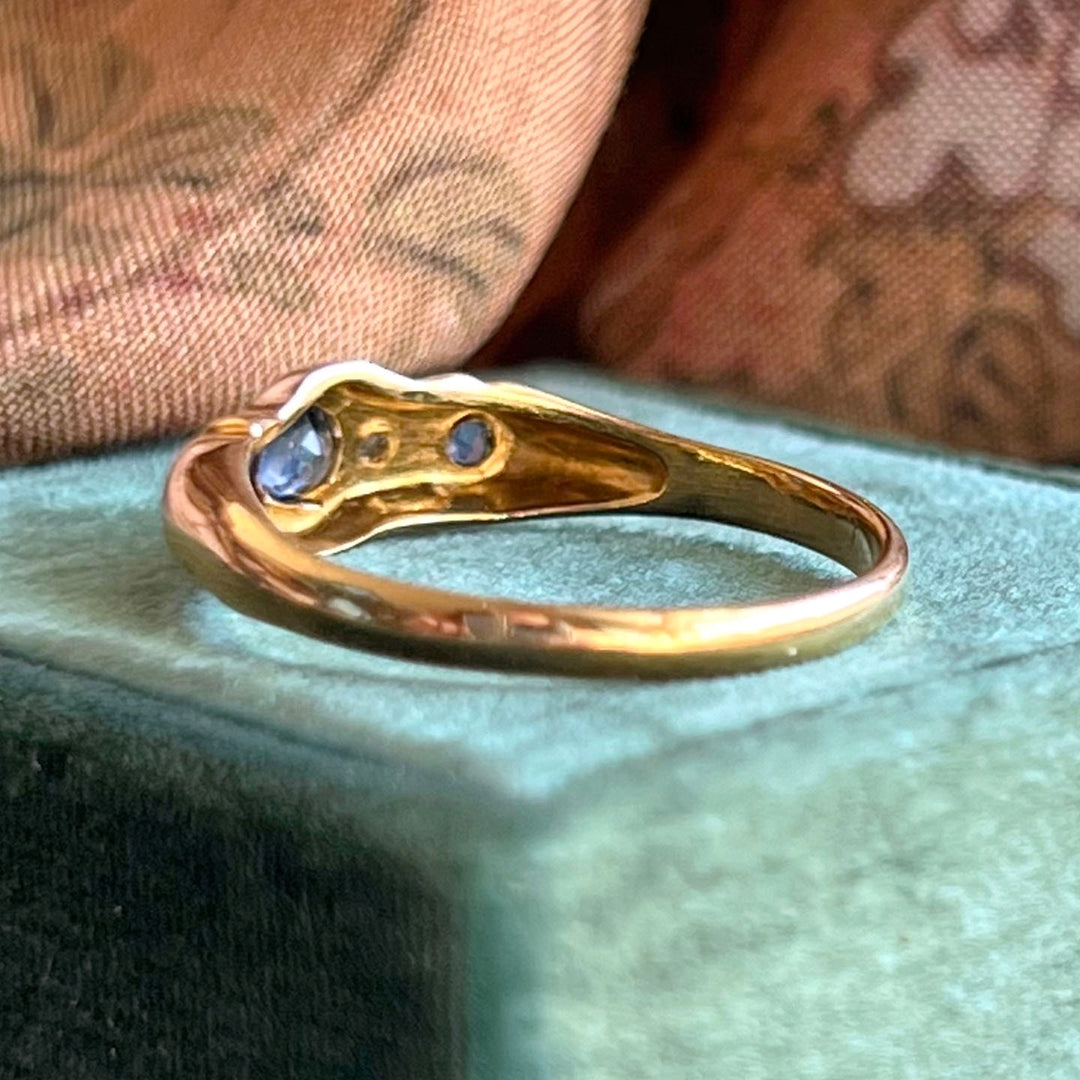 Close up sapphire and old cut diamond Edwardian five stone ring