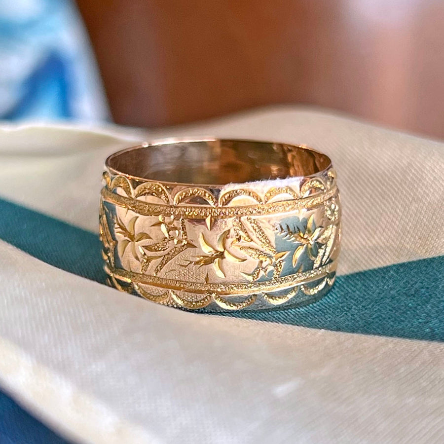 Antique Edwardian 9k Gold Band Ring Floral Engraved, Chester 1909