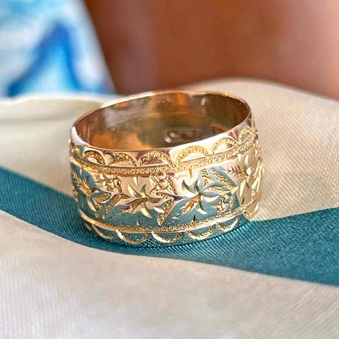 Antique Edwardian 9k Gold Band Ring Floral Engraved, Chester 1909
