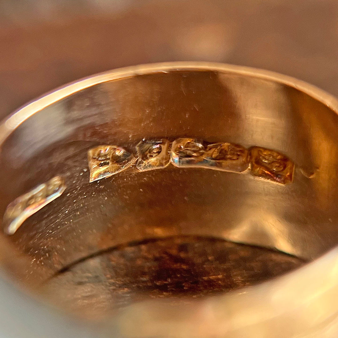 Antique Edwardian 9k Gold Band Ring Floral Engraved, Chester 1909