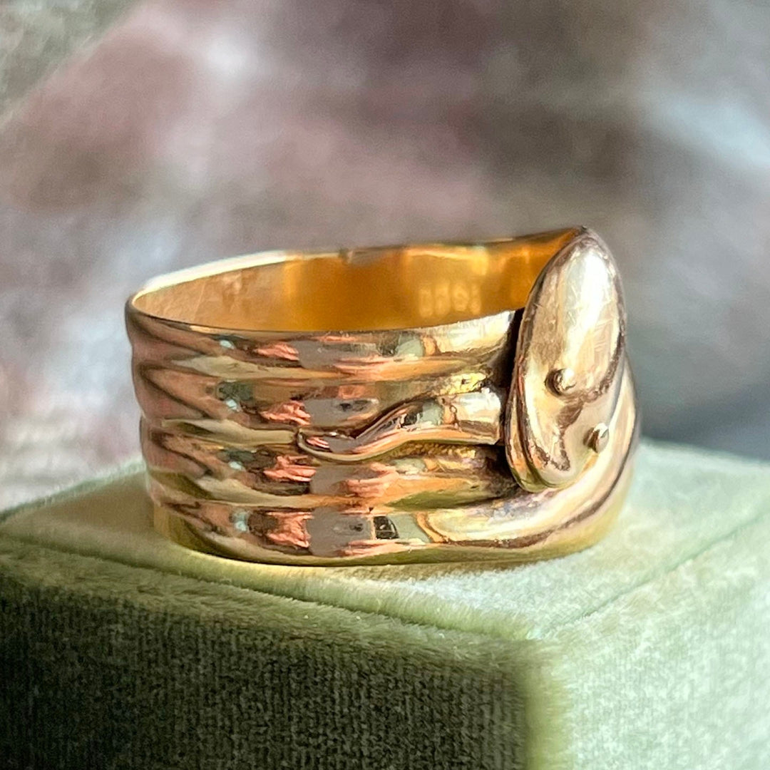Antique Edwardian Double Snake Ring in 18 Karat Gold, Chester 1907