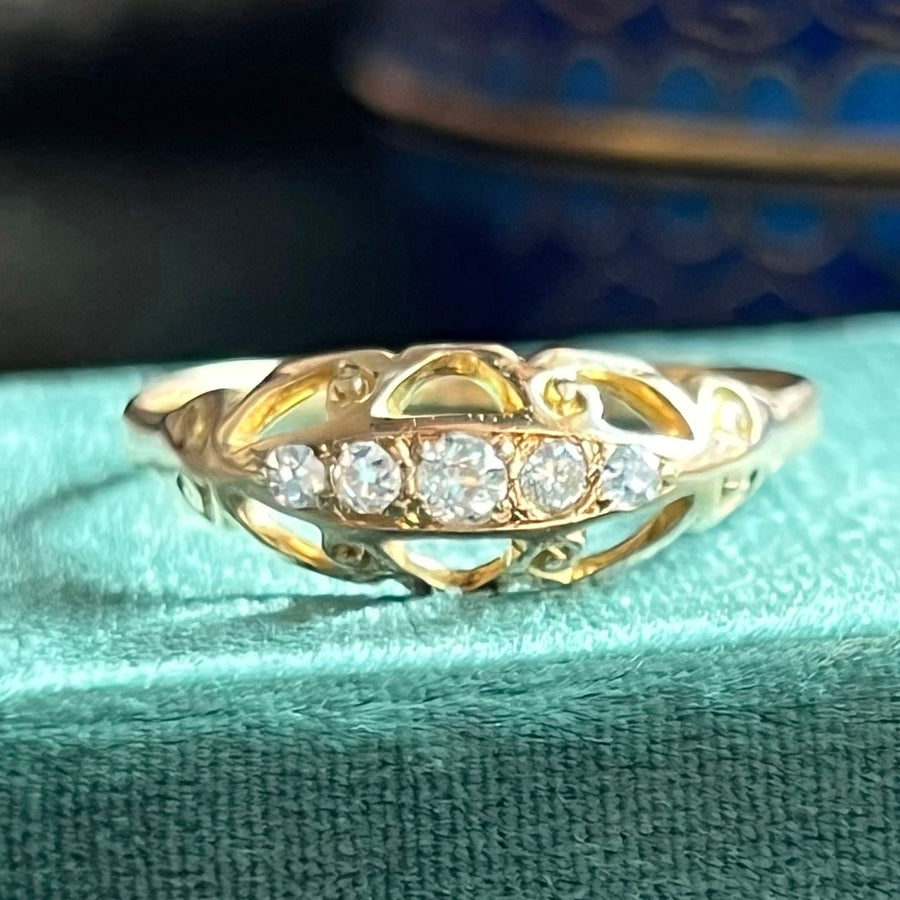 Antique Edwardian five stone diamond ring in 18 karat gold, vintage engagement ring