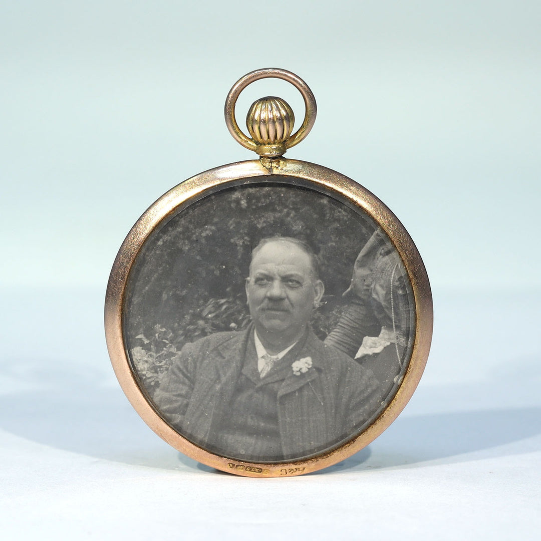 Edwardian sentimental jewelry in gold