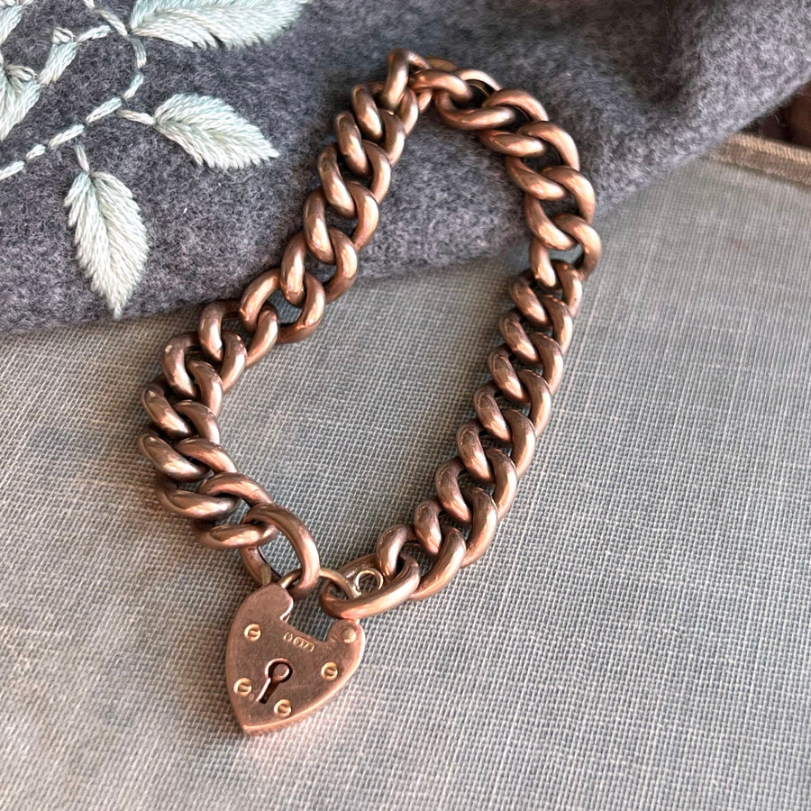 Antique Edwardian gold heart padlock curb bracelet