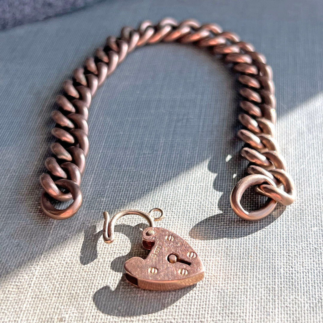 Antique gold curb bracelet romantic design