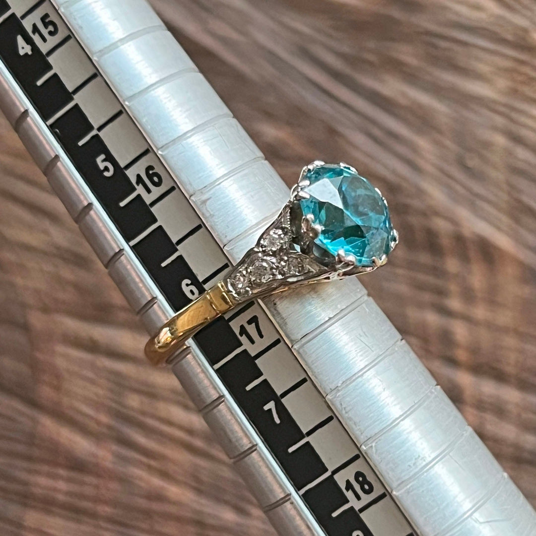 Edwardian gold ring with platinum setting