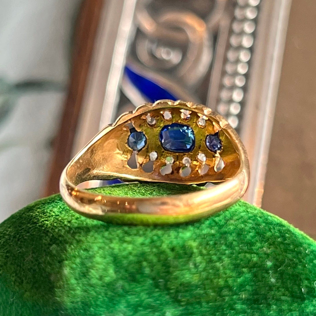 Detailed view of antique gemstone setting
