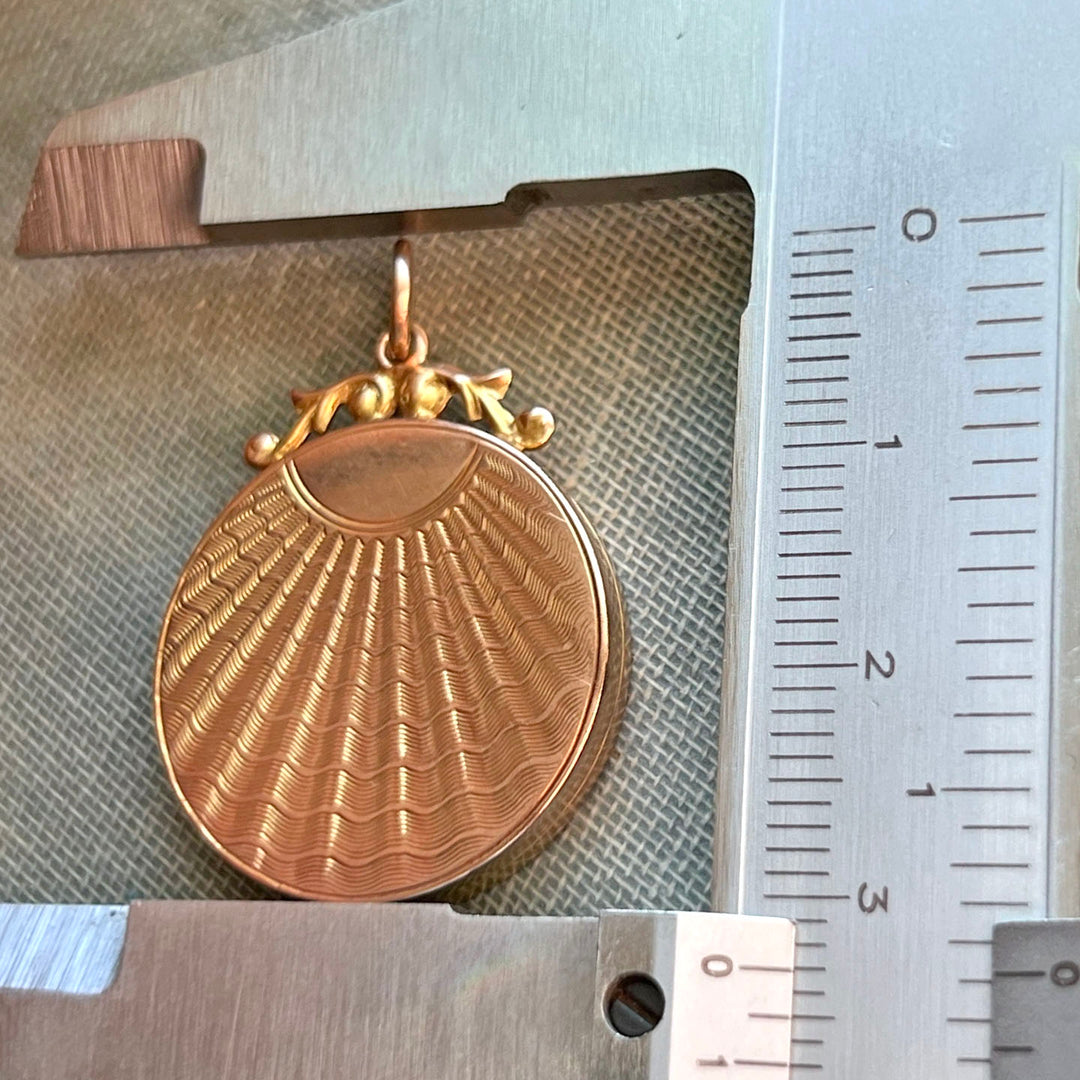 Antique Edwardian Locket Engraved Gold Birmingham 1913